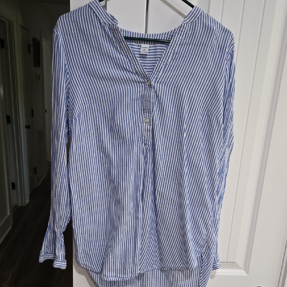 Old Navy Women's Blue and White Striped Button Down Shirt Medium Tall